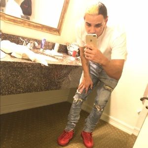 Meet your Posher, Isiah